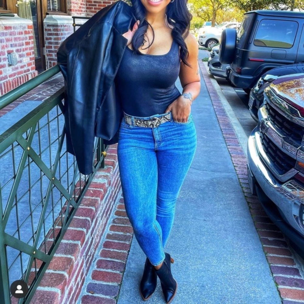 Skinny jeans